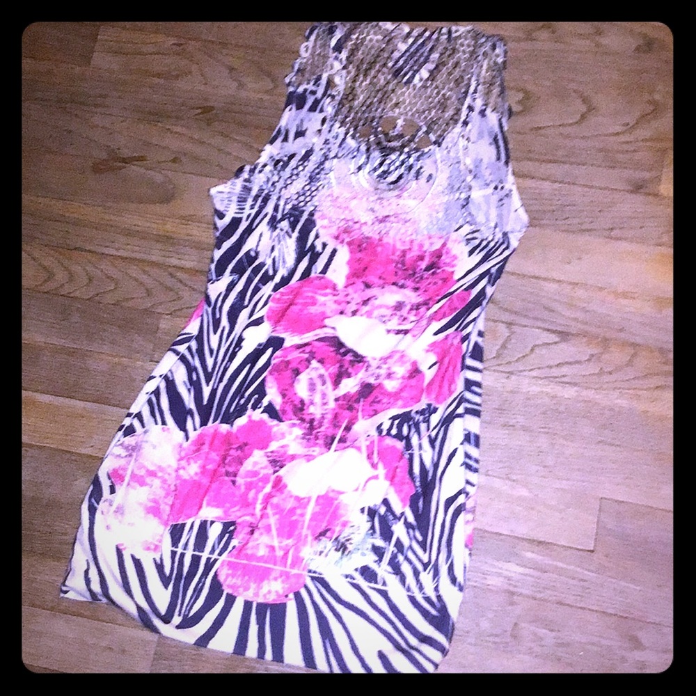 Rue 21 size S open back tunic